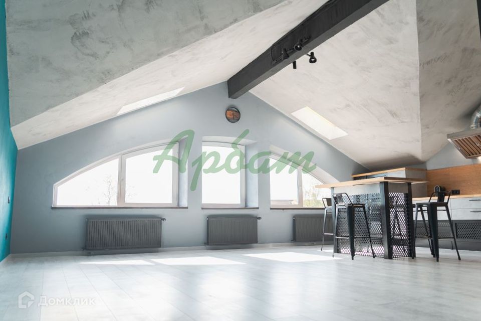 Продаётся 3-комнатная квартира, 99.3 м²