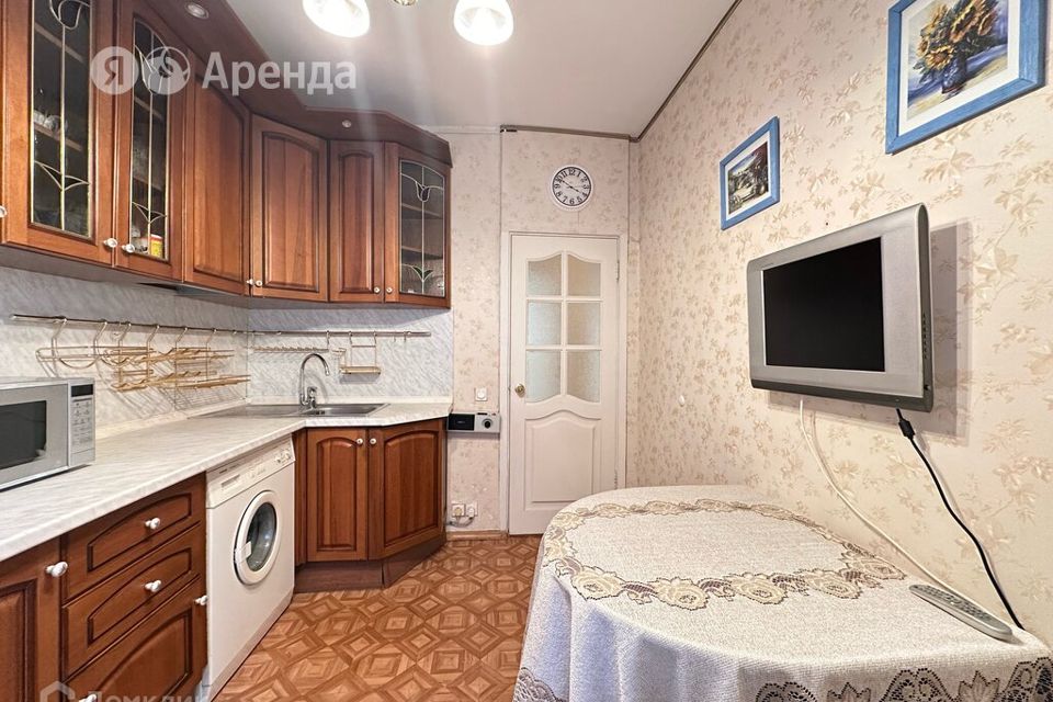 Сдаётся 2-комнатная квартира, 55 м²