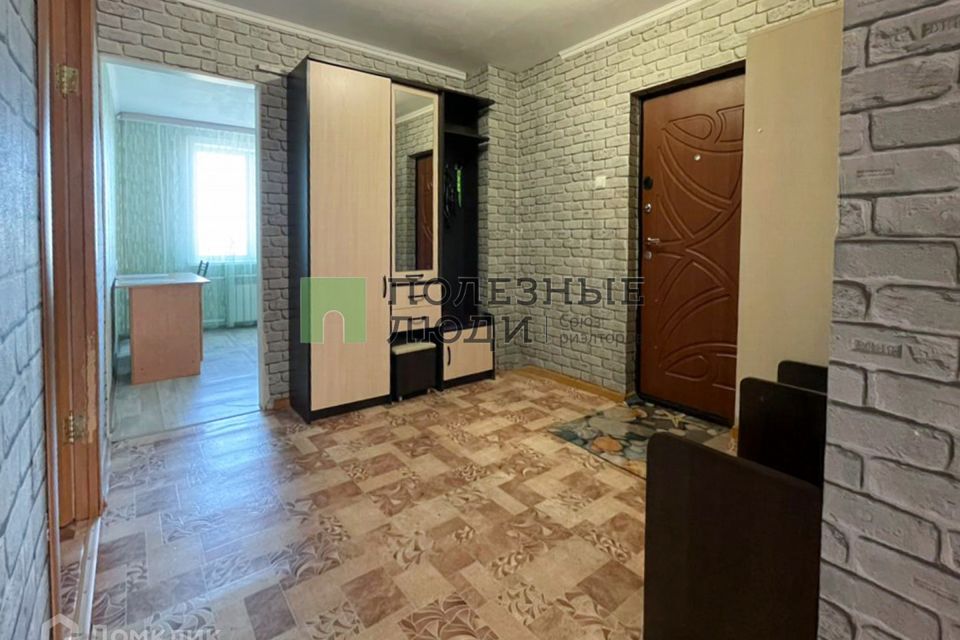 Продаётся 4-комнатная квартира, 71.1 м²