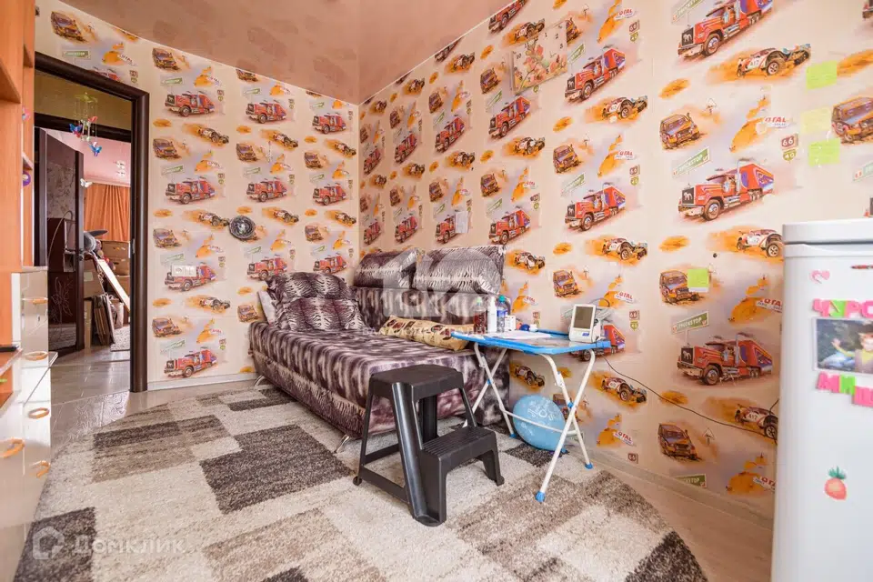 Продаётся 3-комнатная квартира, 57 м²