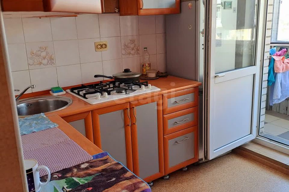 Продаётся 1-комнатная квартира, 32 м²