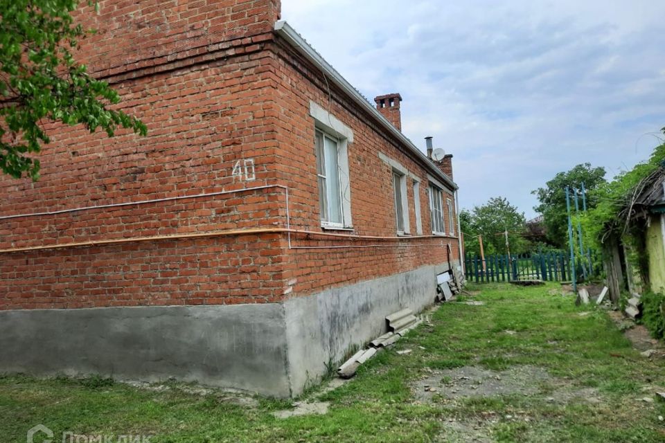 Продаётся 3-комнатная квартира, 49.4 м²