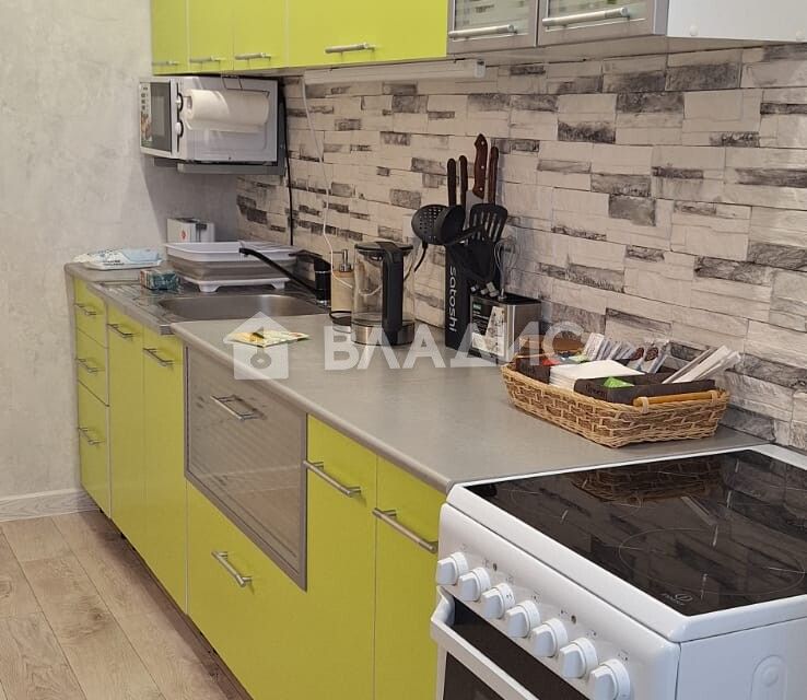Сдаётся 1-комнатная квартира, 42 м²