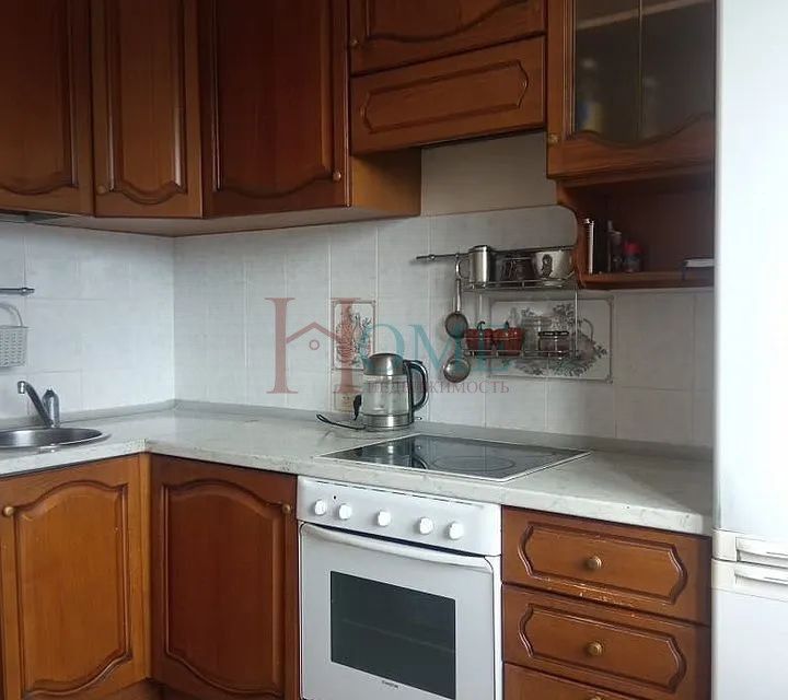 Сдаётся 1-комнатная квартира, 40 м²