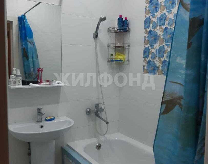 Сдаётся 1-комнатная квартира, 39 м²