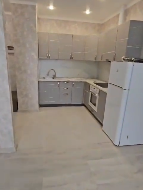 Продаётся 1-комнатная квартира, 43 м²