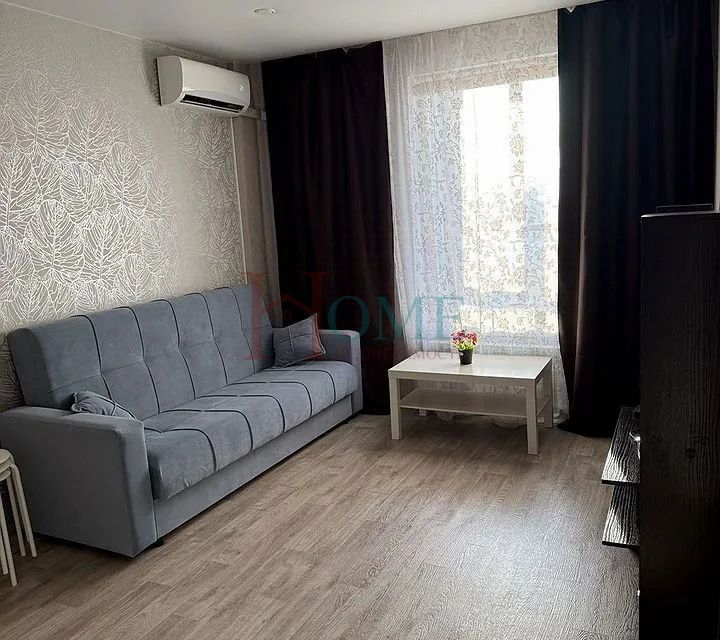 Сдаётся 2-комнатная квартира, 40 м²