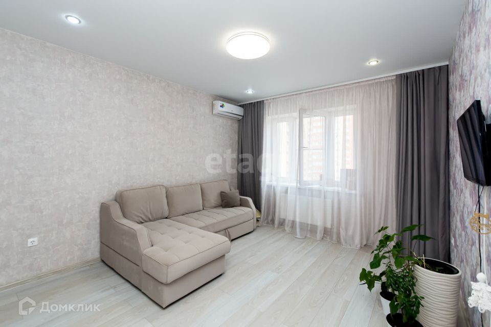 Продаётся 2-комнатная квартира, 53.3 м²