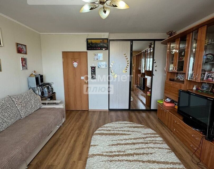 Продаётся 1-комнатная квартира, 40.6 м²