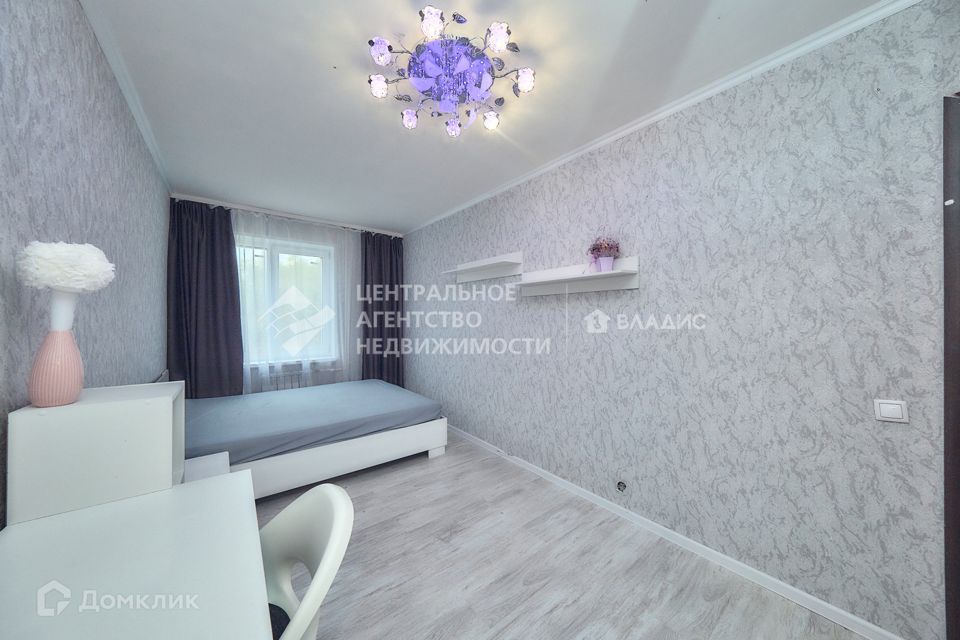 Продаётся 3-комнатная квартира, 61.6 м²