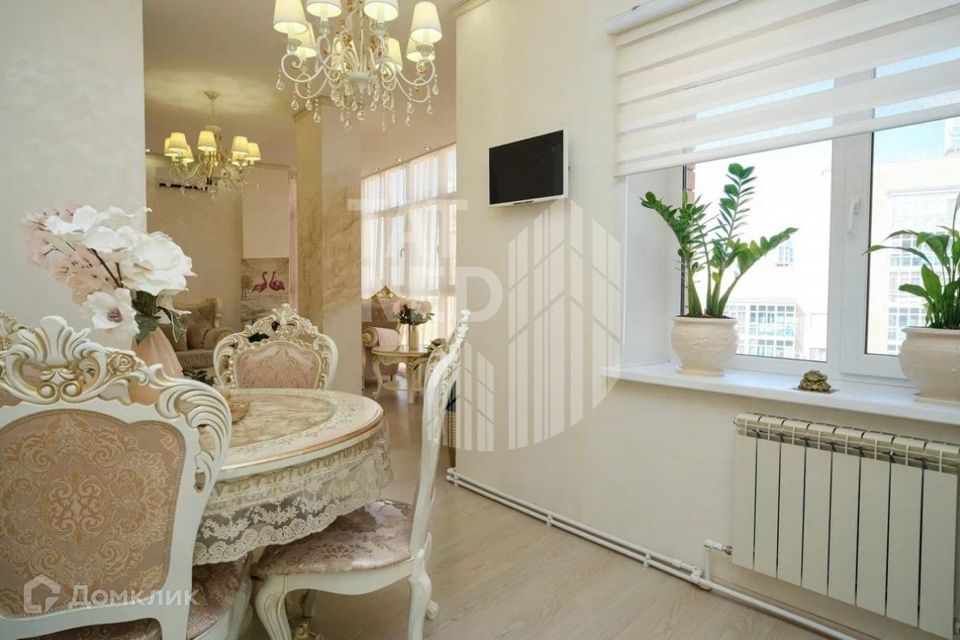 Сдаётся 2-комнатная квартира, 55 м²