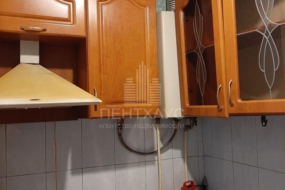 Продаётся 1-комнатная квартира, 32 м²