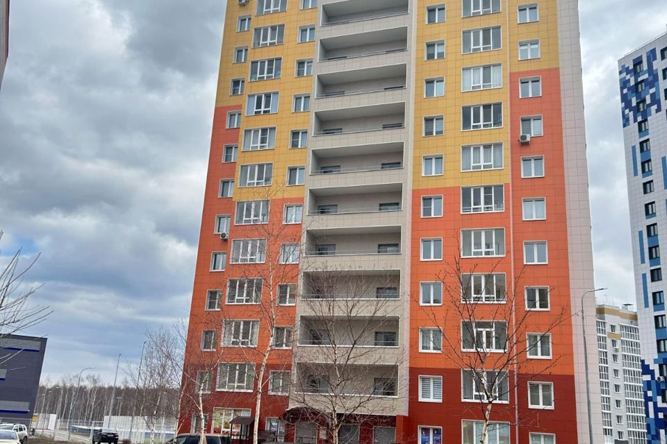 Продаётся 1-комнатная квартира, 42.3 м²