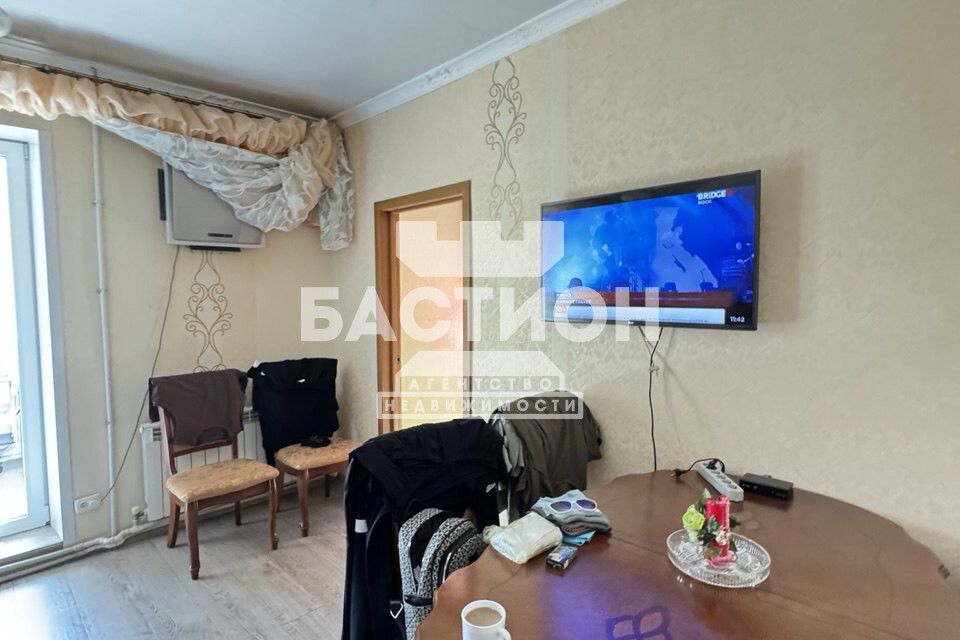 Продаётся 3-комнатная квартира, 70 м²