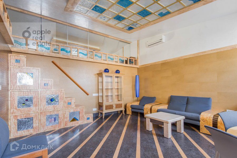 Сдаётся 5-комнатная квартира, 140 м²