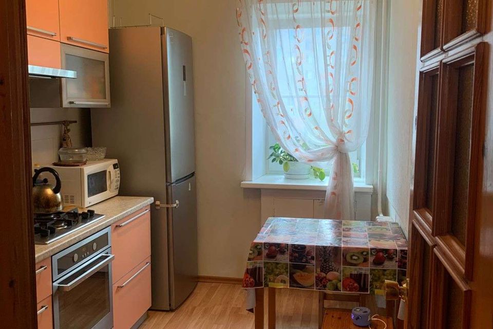 Продаётся 3-комнатная квартира, 60.4 м²