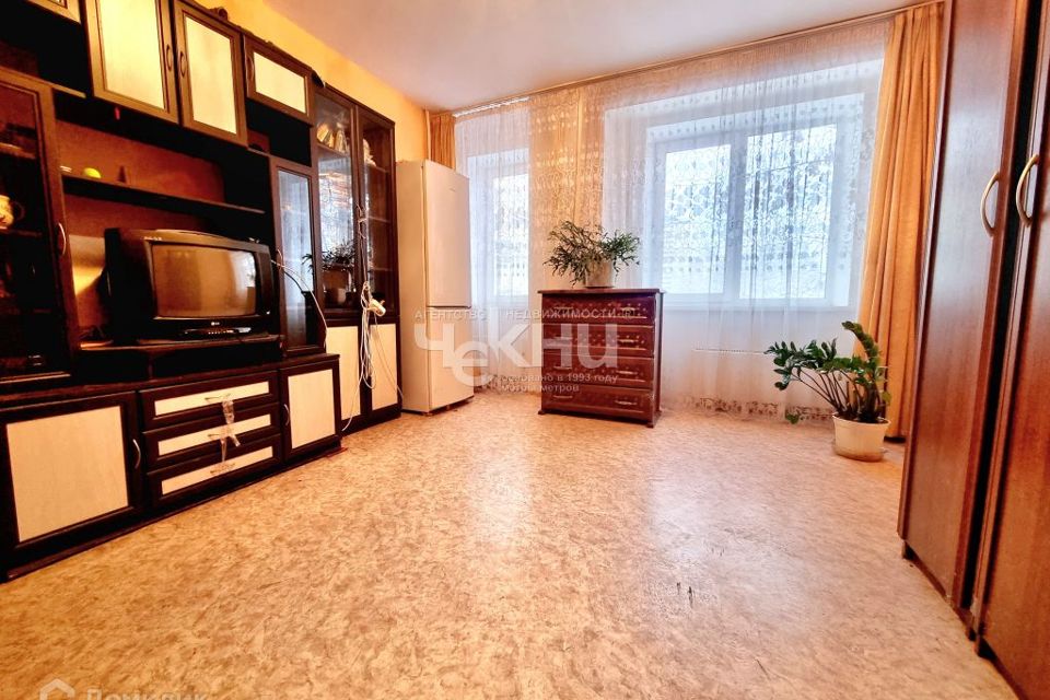 Продаётся 2-комнатная квартира, 73 м²