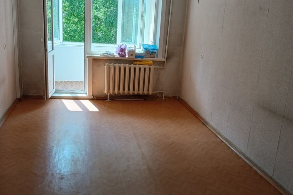Продаётся 3-комнатная квартира, 58.8 м²