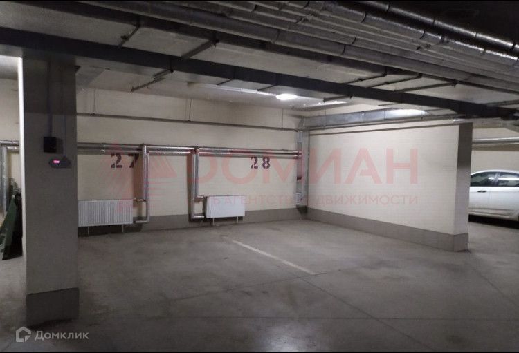 Продаётся машиноместо, 35 м²