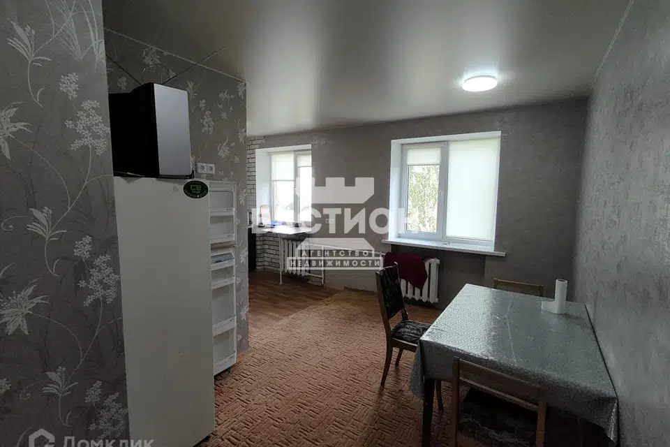 Продаётся 3-комнатная квартира, 60.8 м²