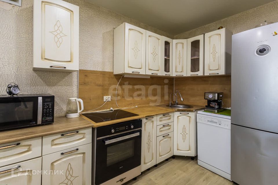 Продаётся 1-комнатная квартира, 40.3 м²