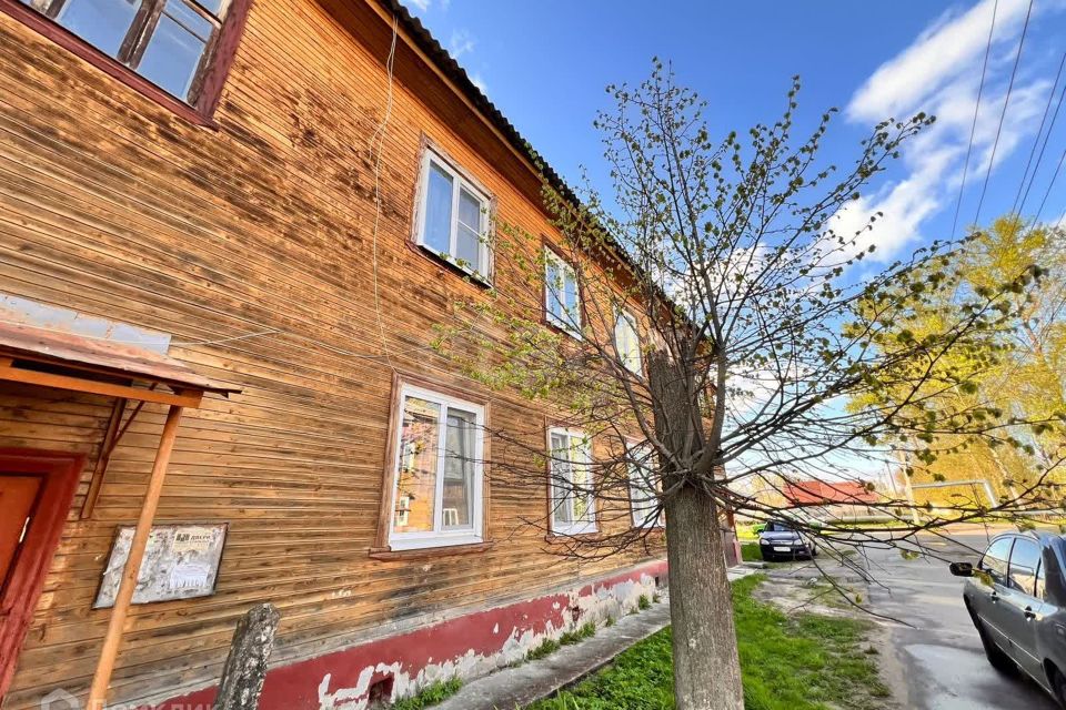 Продаётся комната в 3-комн. квартире, 74 м²