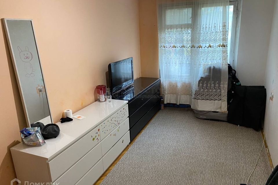 Продаётся 3-комнатная квартира, 58.2 м²
