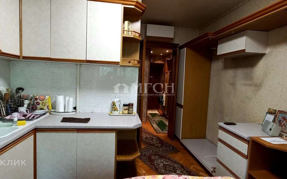 Продаётся 1-комнатная квартира, 40.6 м²