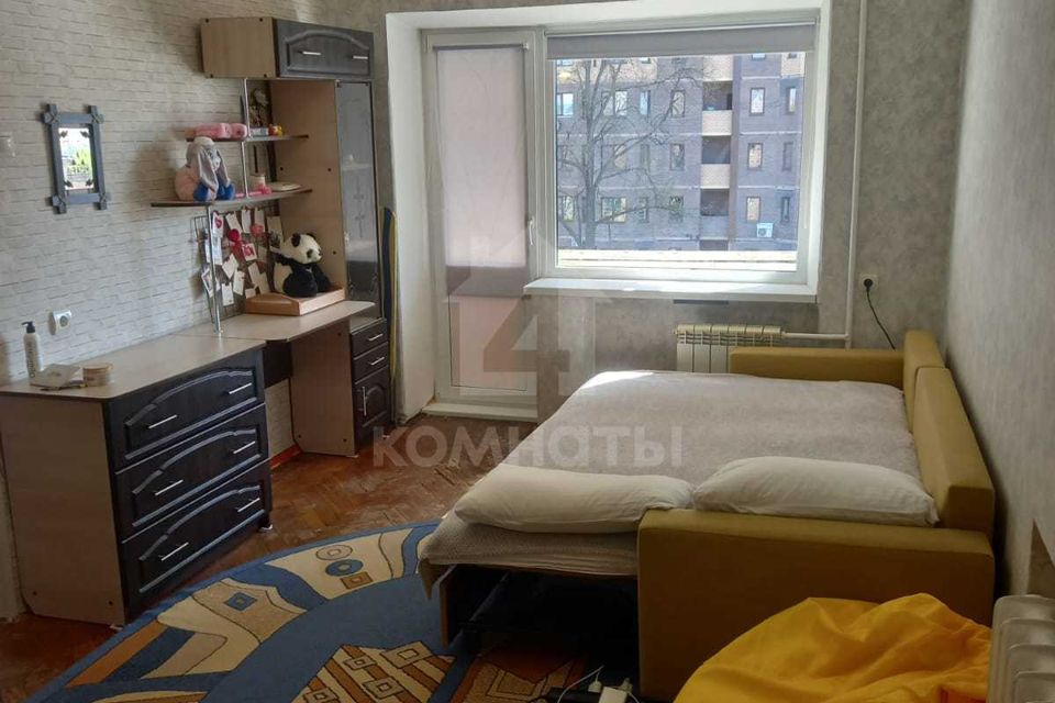 Продаётся 1-комнатная квартира, 32 м²
