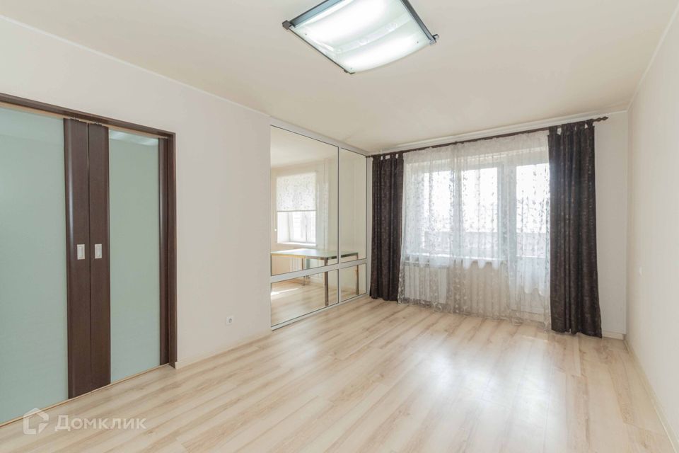 Продаётся 1-комнатная квартира, 42.6 м²