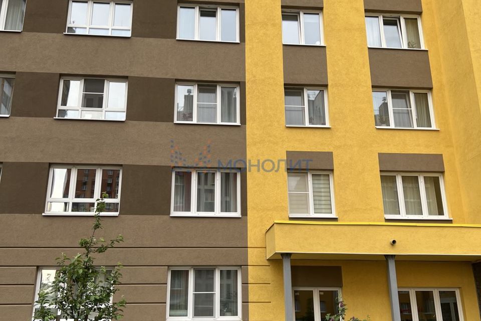 Продаётся 4-комнатная квартира, 82 м²