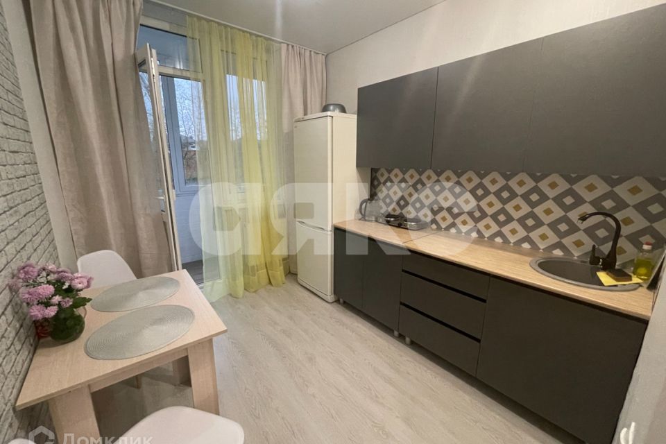 Продаётся 1-комнатная квартира, 32 м²