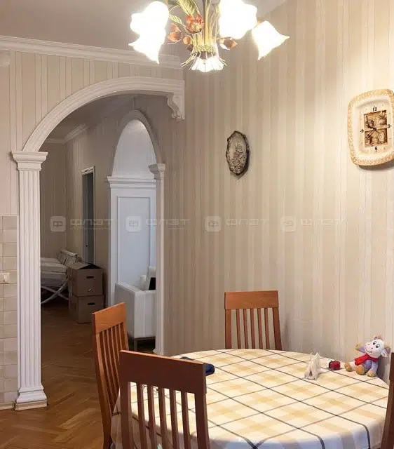 Продаётся 3-комнатная квартира, 110 м²