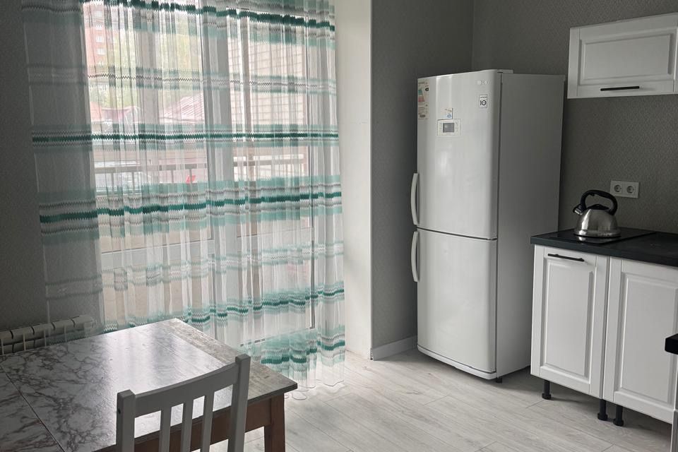 Сдаётся 1-комнатная квартира, 48 м²