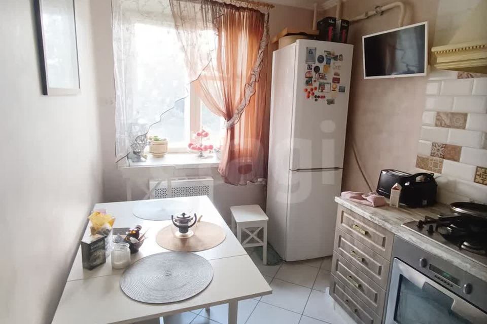 Продаётся 3-комнатная квартира, 62 м²