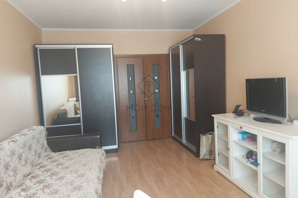 Сдаётся 1-комнатная квартира, 42 м²