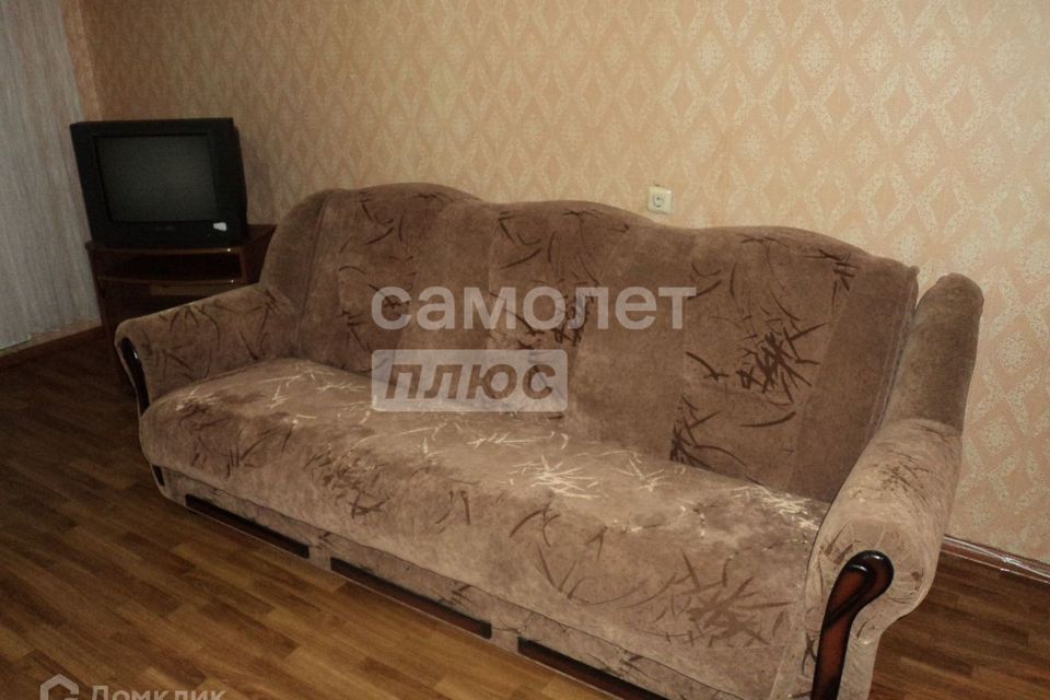 Сдаётся 1-комнатная квартира, 38 м²