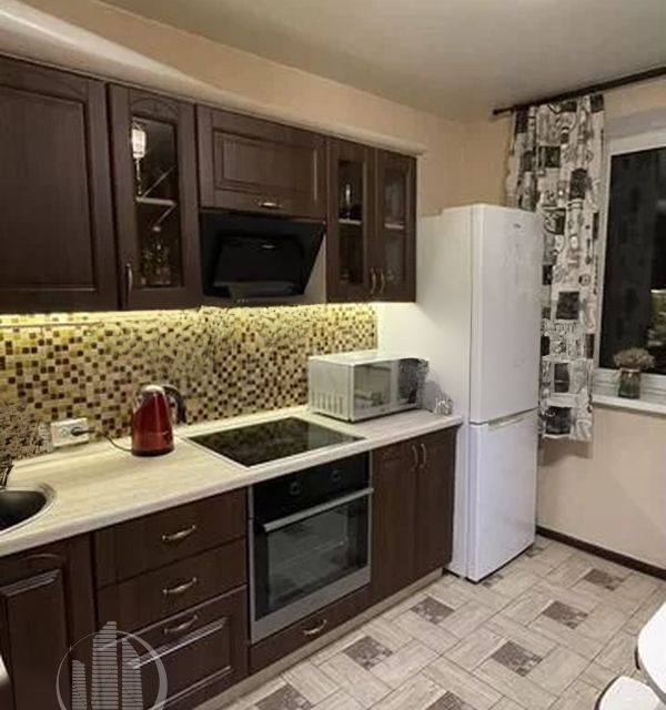 Сдаётся 1-комнатная квартира, 42 м²