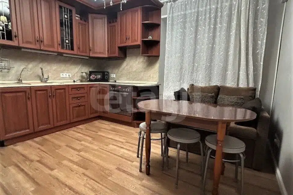 Продаётся 1-комнатная квартира, 41 м²