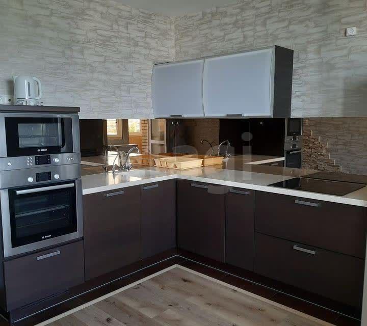 Продаётся 3-комнатная квартира, 85.2 м²