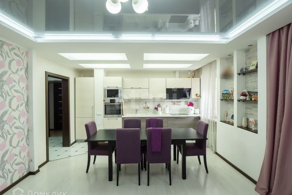 Продаётся 4-комнатная квартира, 86.5 м²
