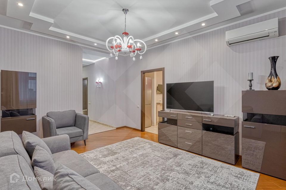Сдаётся 3-комнатная квартира, 109 м²
