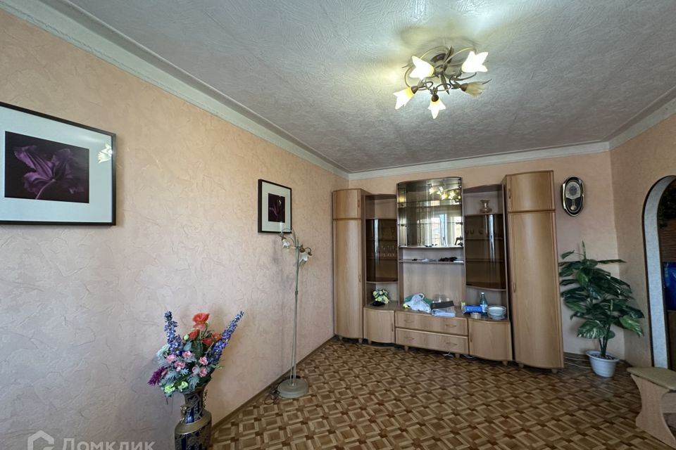 Продаётся 2-комнатная квартира, 48.8 м²