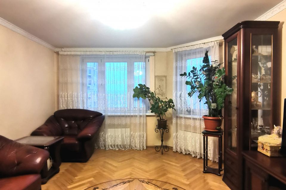 Продаётся 2-комнатная квартира, 60 м²