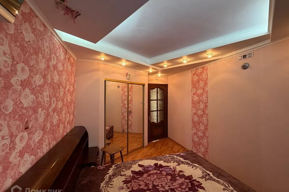 Продаётся 3-комнатная квартира, 70 м²