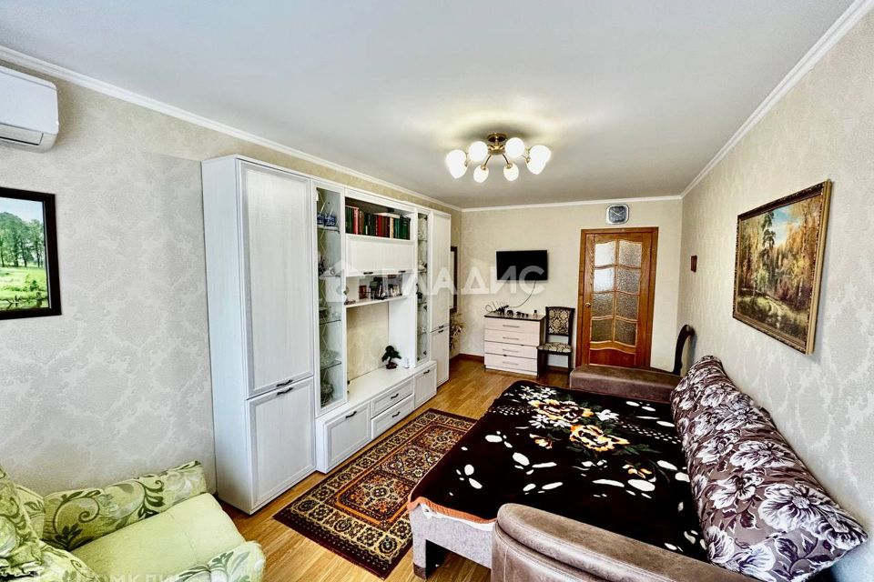 Продаётся 2-комнатная квартира, 56.6 м²