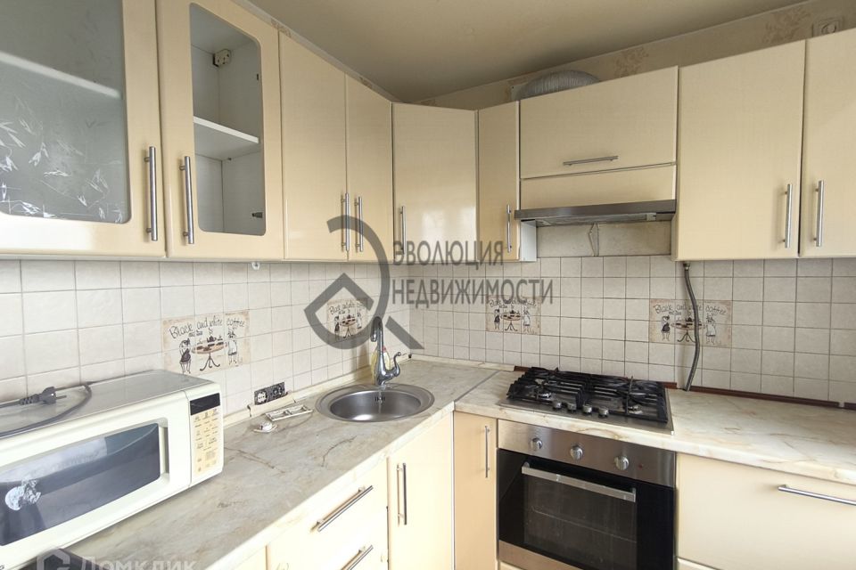Продаётся 1-комнатная квартира, 35.9 м²