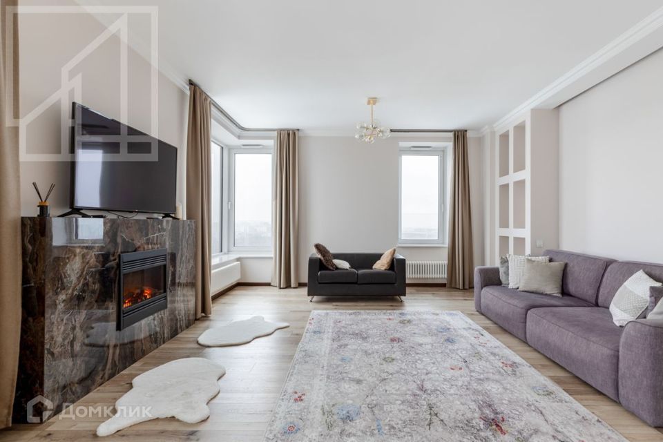 Сдаётся 3-комнатная квартира, 122 м²