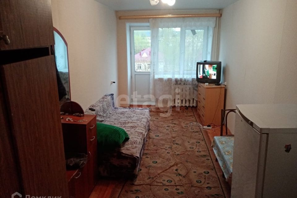 Продаётся комната в 1-комн. квартире, 14.5 м²