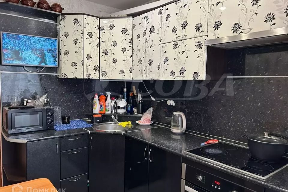 Продаётся 3-комнатная квартира, 62.3 м²